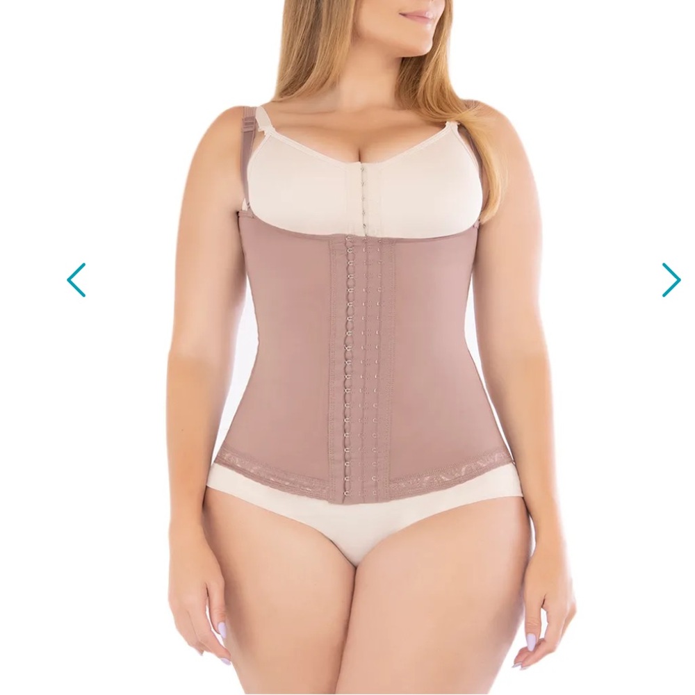 WAISTBAND WITH BACK COVERAGE